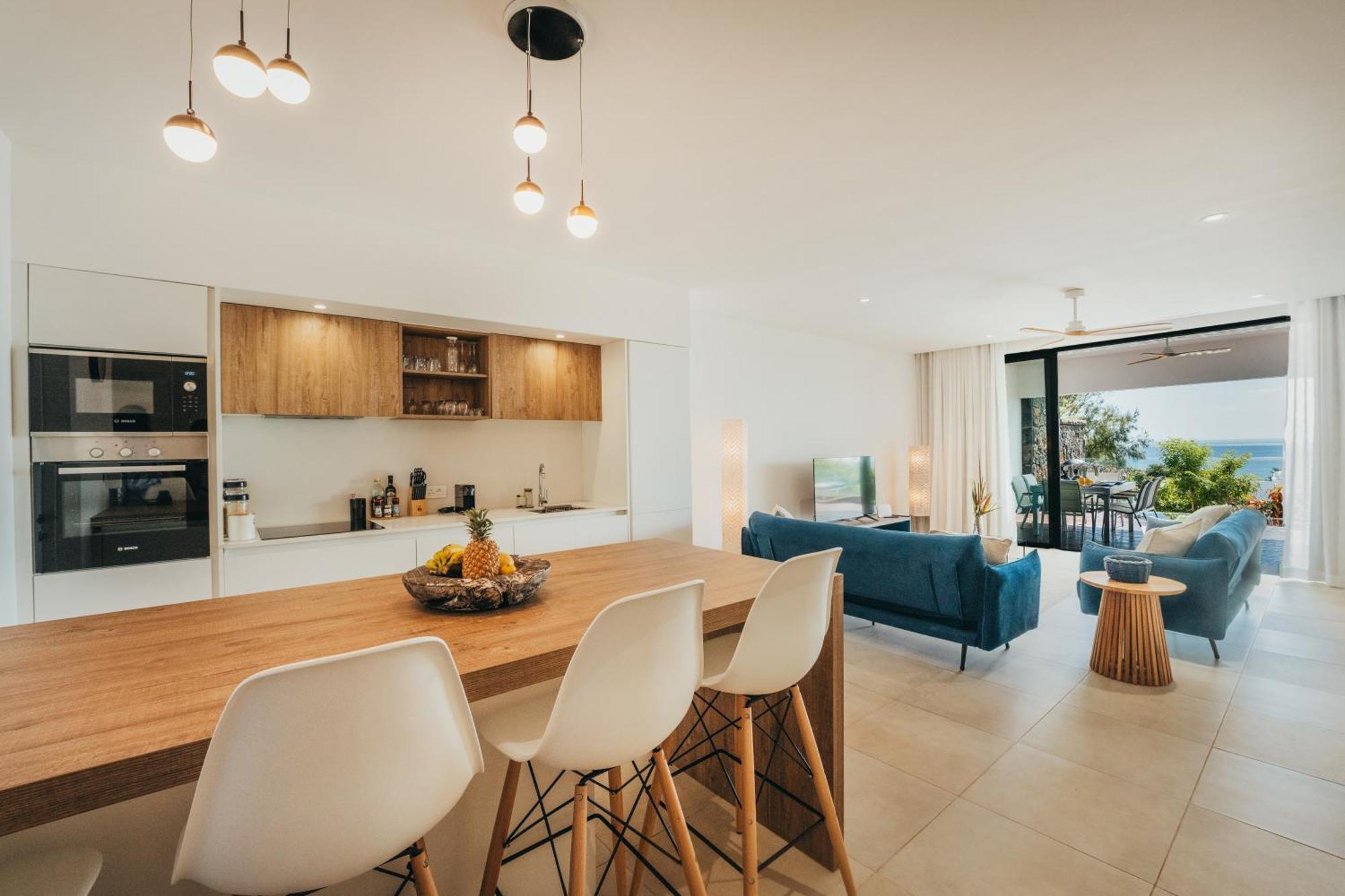 Appartement De Luxe Piscine Et Vue Mer Rivière Noire Zewnętrze zdjęcie